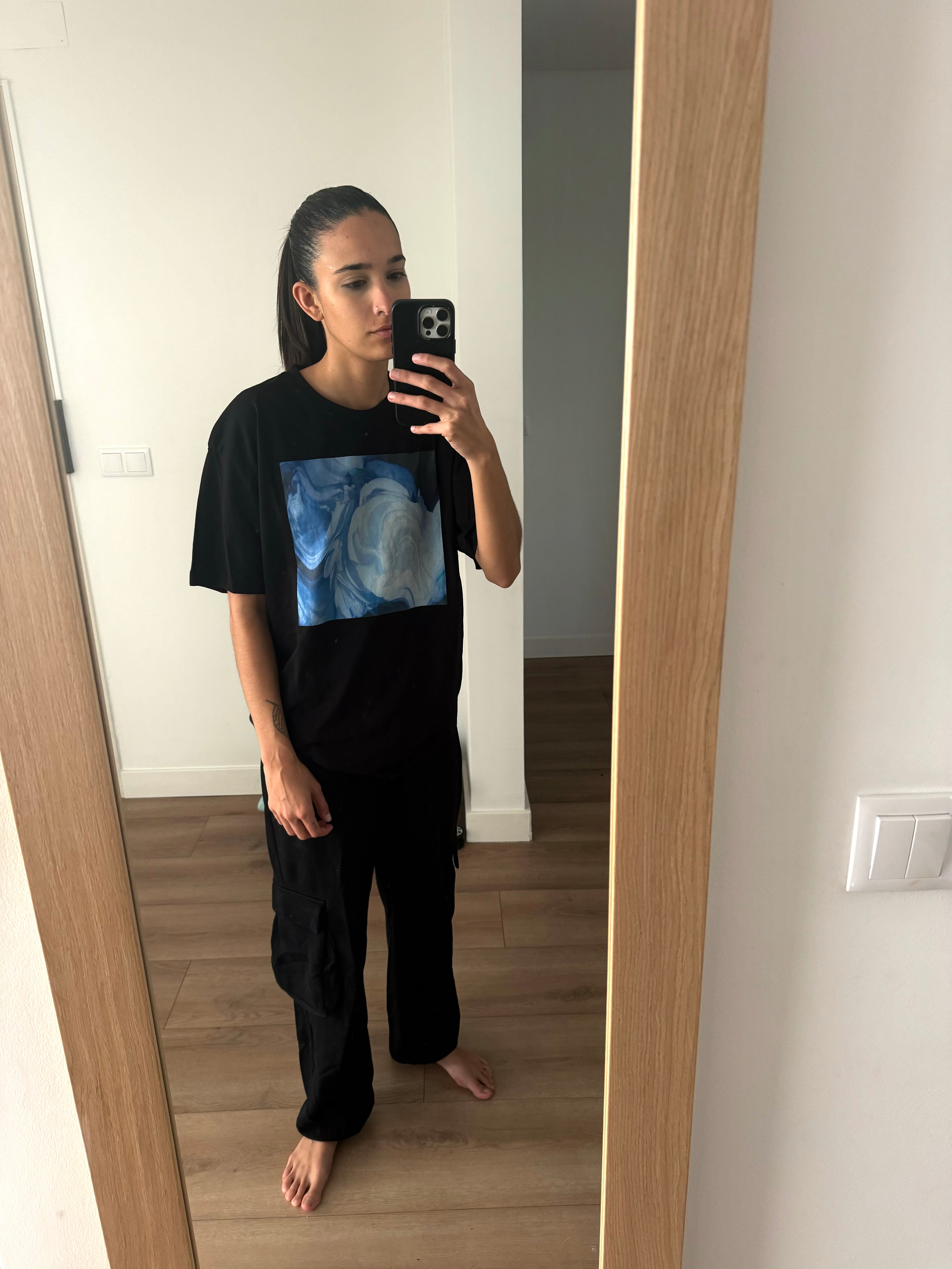 Roselight x Black T-Shirt (RARE) x Black and Blue