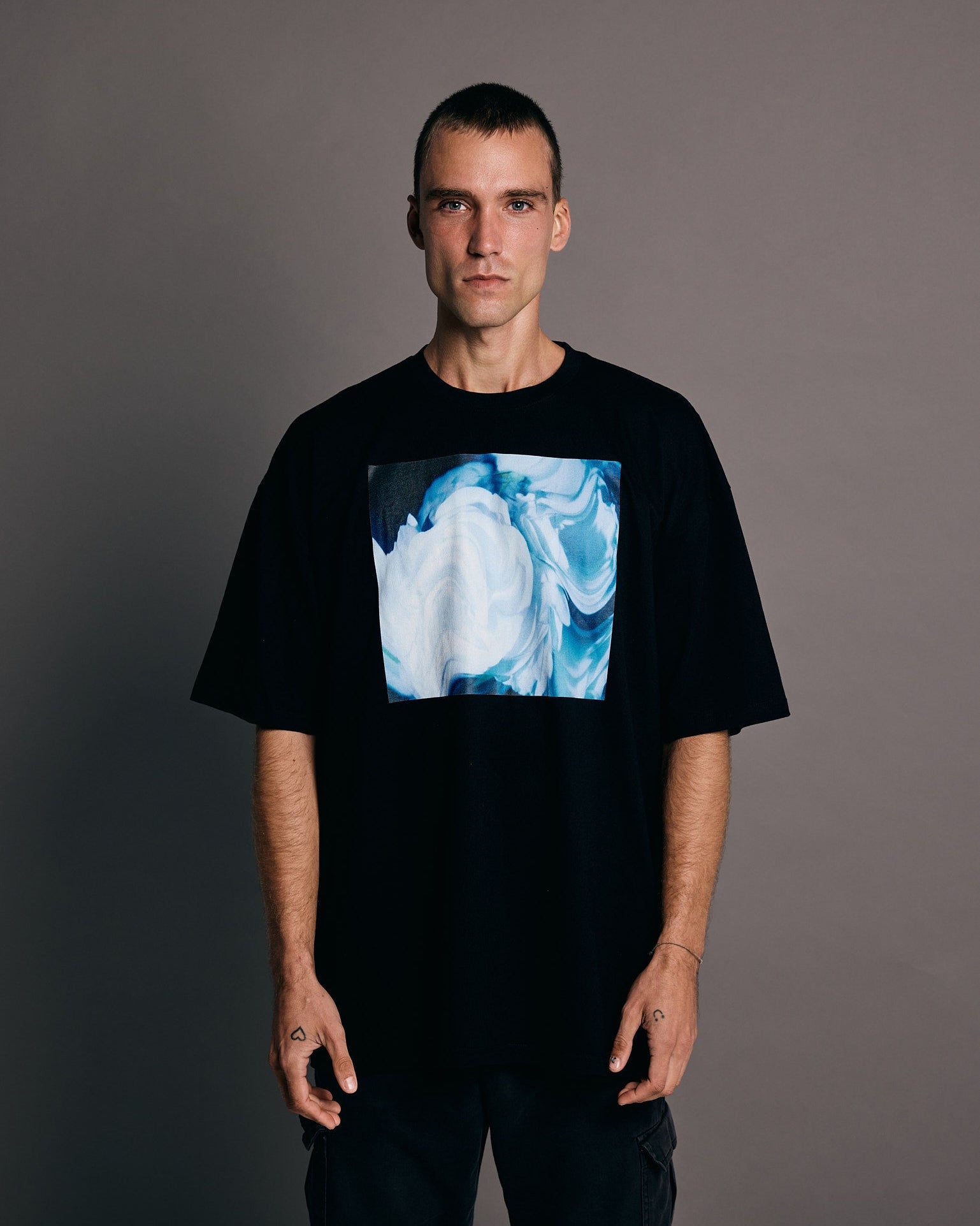 Roselight x Black T-Shirt (RARE) x Black and Blue