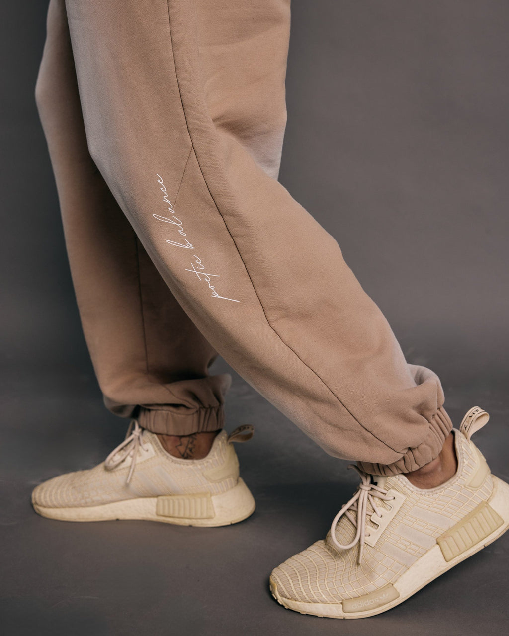 Washed Beige Sweatpants x Oversized Baggy Pants