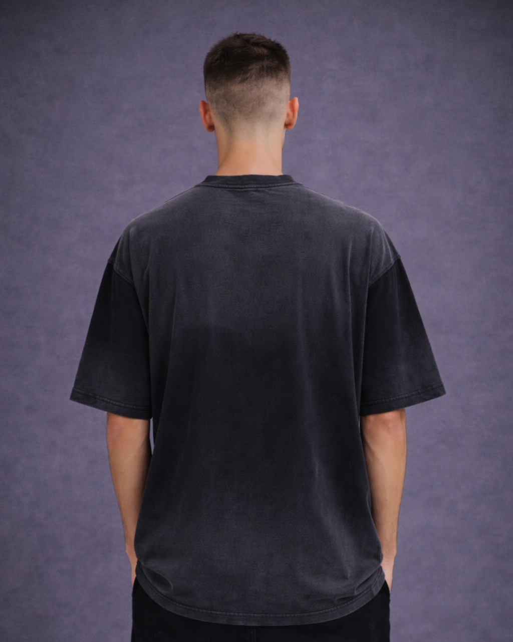 Dyed Black T-Shirt x Drop Shoulder Oversized T-Shirt