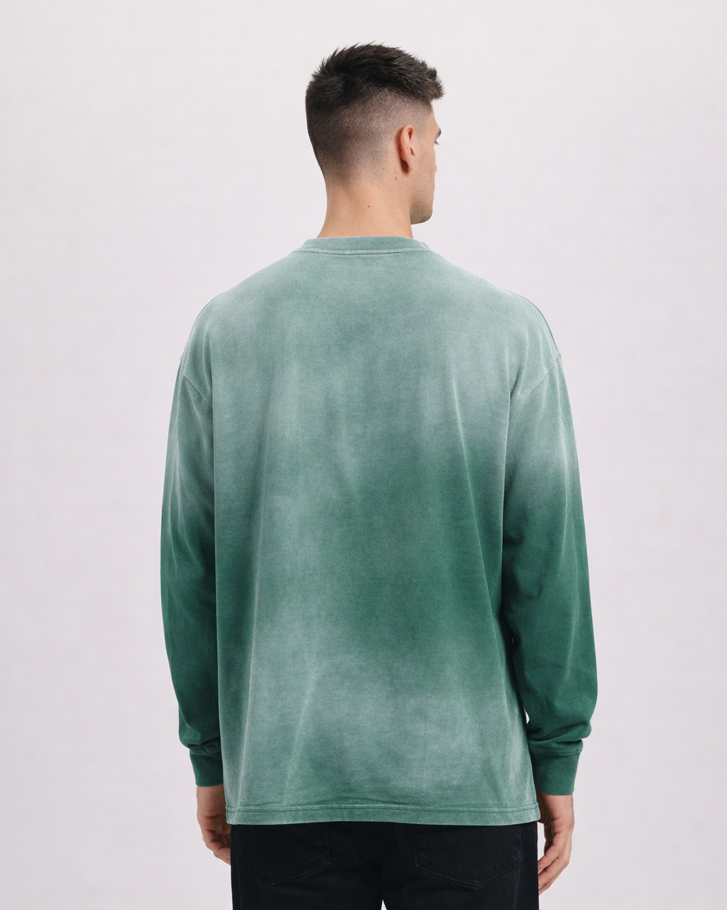 Dyed Oversized Crewneck x Drop Shoulder x Washed Out
