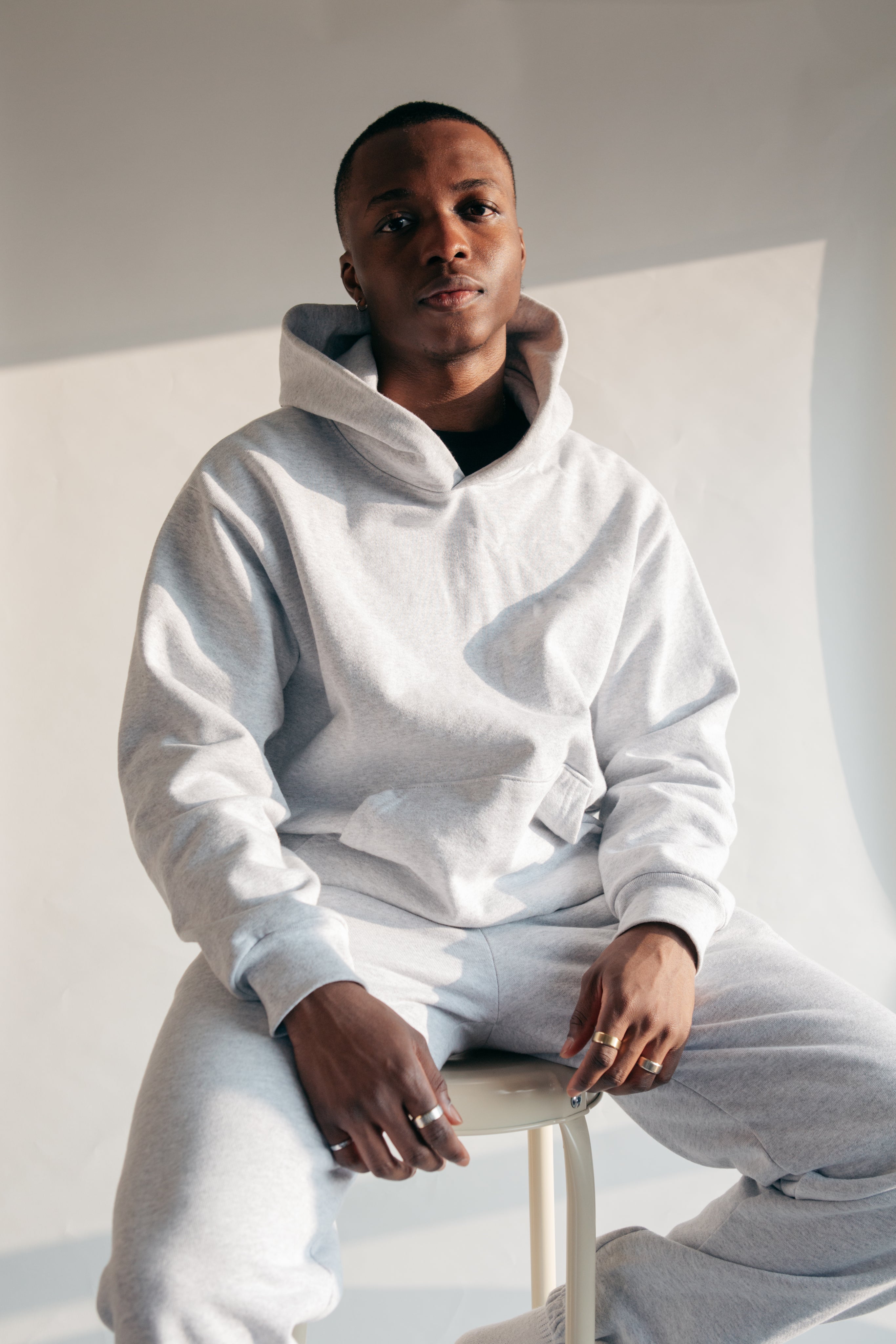 streetwear model beige white hoodie