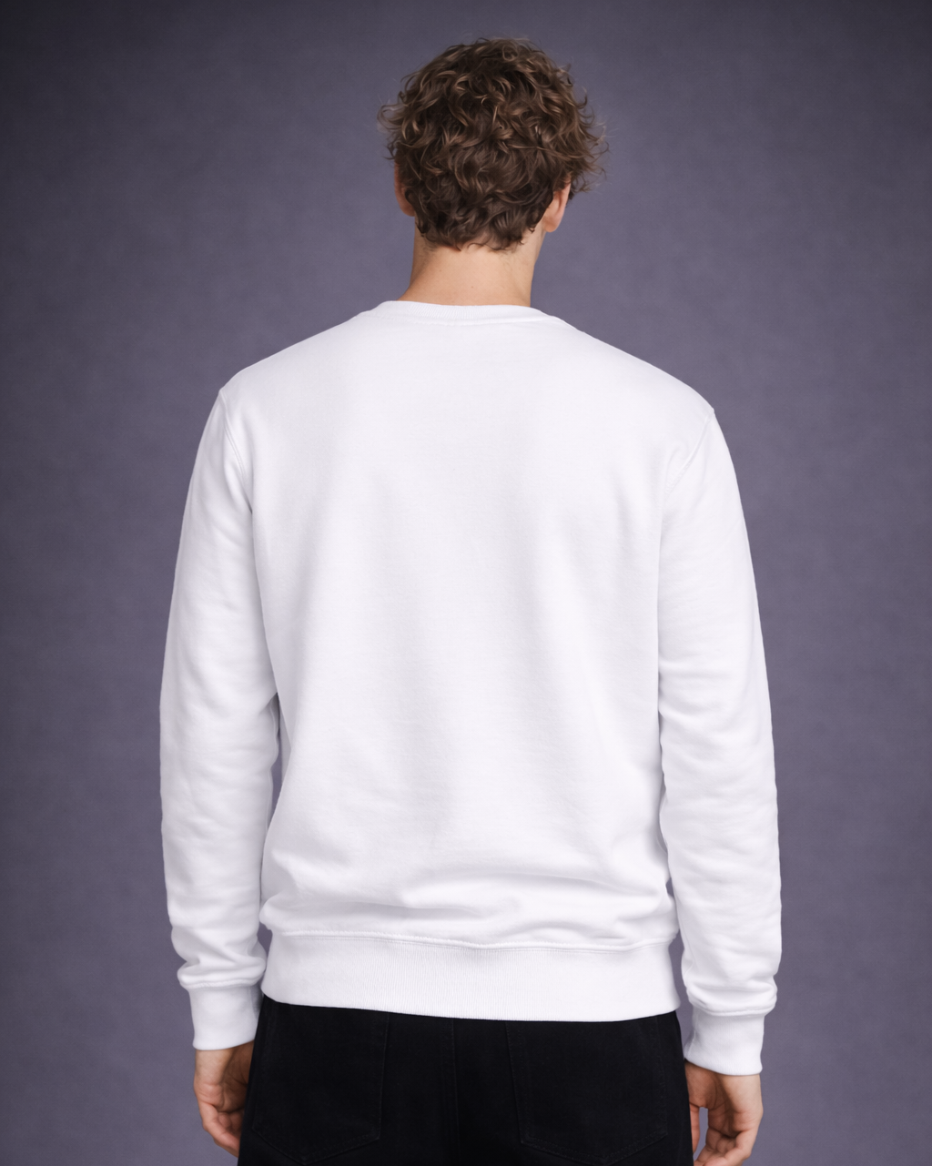 AETERIUS Plain White Crewneck Sweatshirt