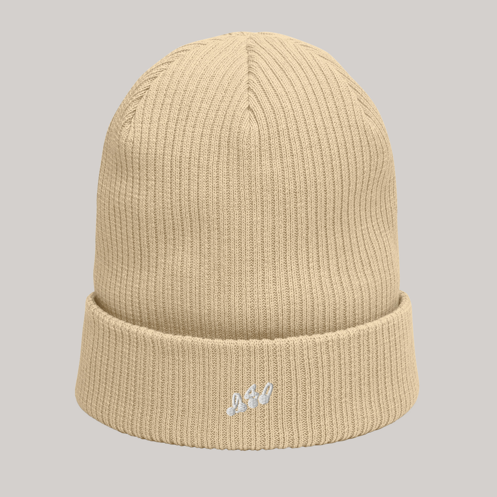 beige beanie streetwear 